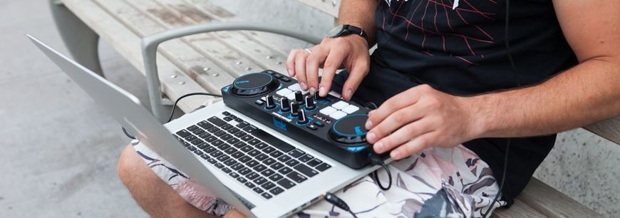 DJ контроллер Hercules DJ Control Compact