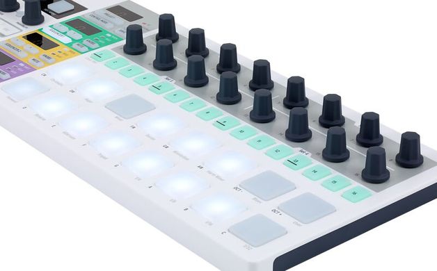 MIDI-контроллер Arturia BeatStep Pro
