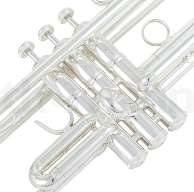 Bb-труба Bach LR 180S-37G ML