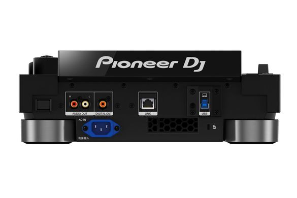 CD проигрыватель Pioneer CDJ-3000