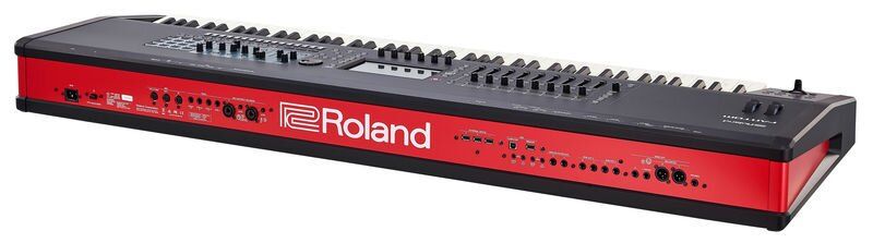 Синтезатор Roland FANTOM-8
