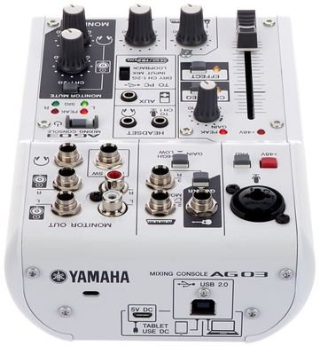Мікшерный пульт Yamaha AG03