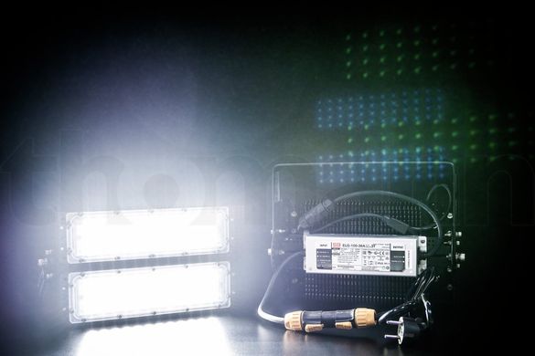 Прожекторы театральные LED Stairville LED Power-Flood Pro 100W 6K